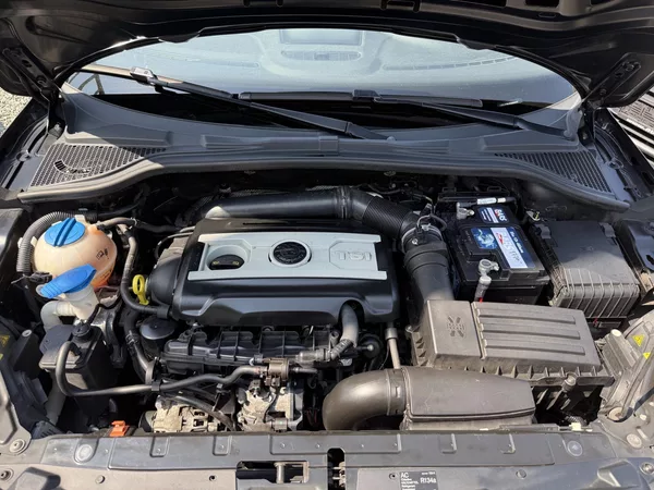Škoda Yeti 1.8 TSI 4x4 ELEGANCE - foto 13