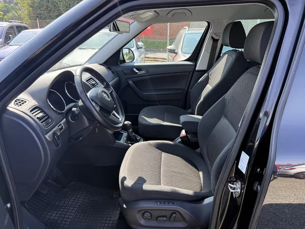 Škoda Yeti 1.8 TSI 4x4 ELEGANCE - foto 8