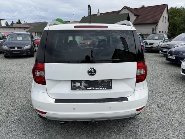 Škoda Yeti 1.2 TSI DSG ELEGANCE - foto 5