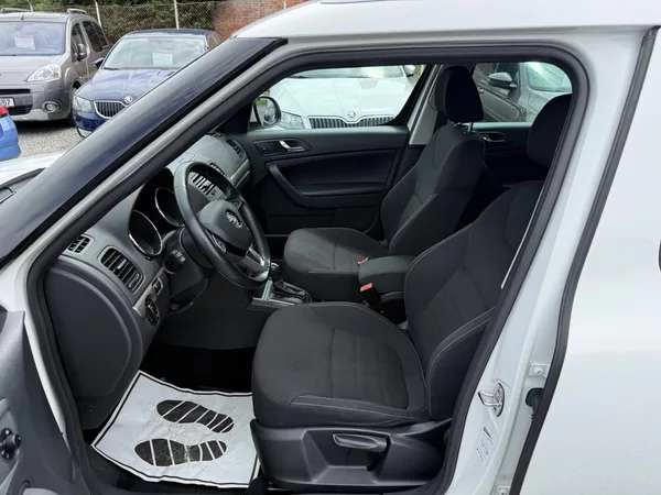 Škoda Yeti 1.2 TSI DSG ELEGANCE - foto 8