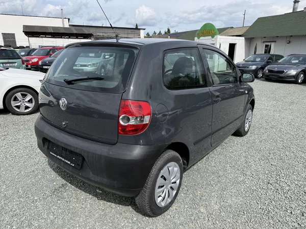 Volkswagen Fox 1.2 - foto 6