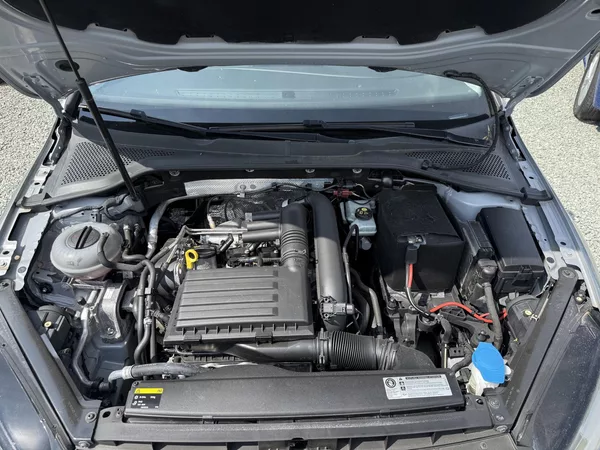 Volkswagen Golf 1.2 TSI COMFORTLINE - foto 13