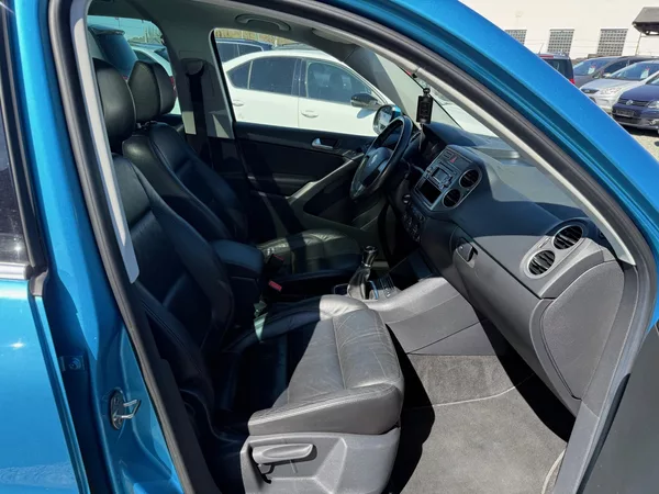 Volkswagen Tiguan 2.0 TDI 4-MOTION - foto 10