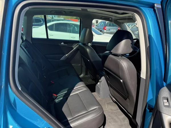 Volkswagen Tiguan 2.0 TDI 4-MOTION - foto 11