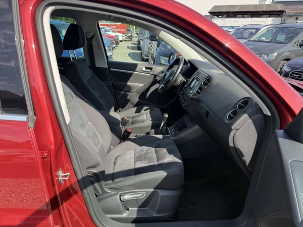 Volkswagen Tiguan 1.4 TSI SPORT & STYLE 92KW - foto 10