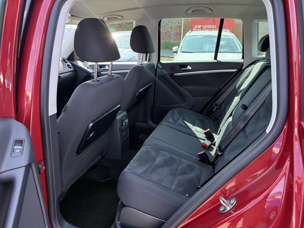 Volkswagen Tiguan 1.4 TSI SPORT & STYLE 92KW - foto 9