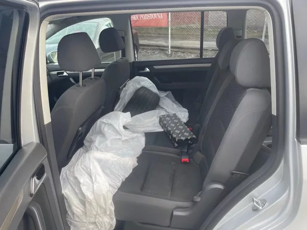 Volkswagen Touran 1.4 TSI 7 MÍST - foto 7