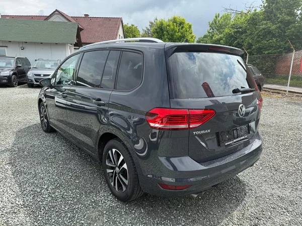Volkswagen Touran 2.0 TDI DSG UNITED LED ACC - foto 3