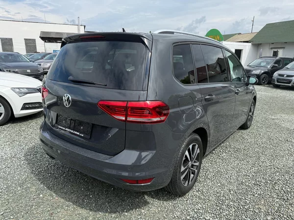 Volkswagen Touran 2.0 TDI DSG UNITED LED ACC - foto 4