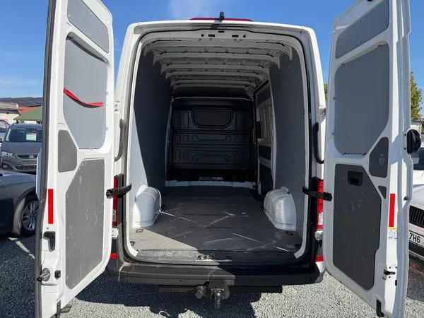 Volkswagen Crafter 2.0 TDI L2H2 - foto 11
