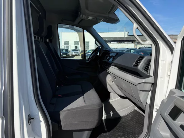 Volkswagen Crafter 2.0 TDI L2H2 - foto 9