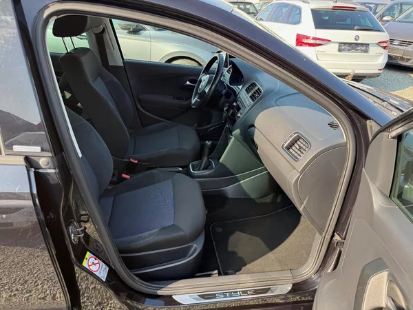 Volkswagen Polo 1.2i STYLE - foto 10