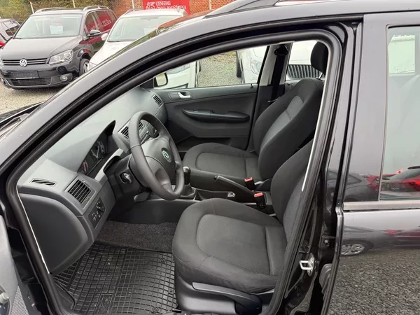 Škoda Fabia 1.4 16V 59KW AMBIENTE - foto 8