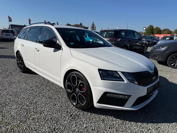 Škoda Octavia 2.0 TSI RS 245