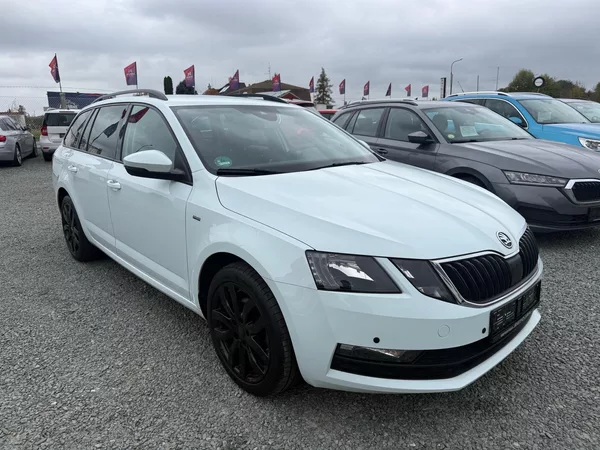 Škoda Octavia 1.5 TSI DSG CLEVER