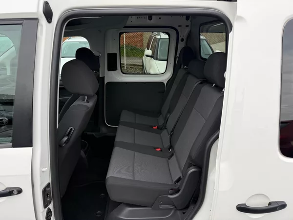 Volkswagen Caddy 2.0 TDI MAXI ACC NAVIGACE - foto 10