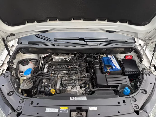 Volkswagen Caddy 2.0 TDI MAXI ACC NAVIGACE - foto 13