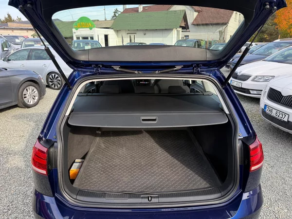Volkswagen Golf 1.5 TSI COMFORTLINE - foto 13