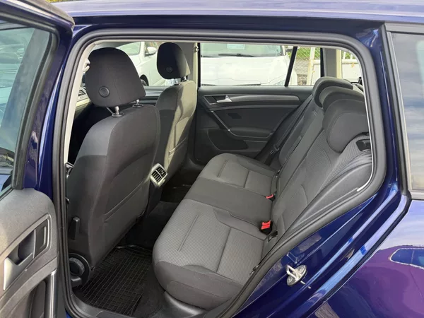 Volkswagen Golf 1.5 TSI COMFORTLINE - foto 9
