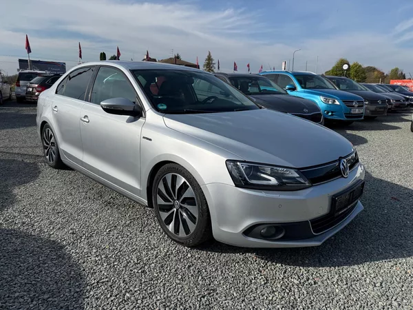 Volkswagen Jetta 1.4 TSI HYBRID DSG HIGHLINE