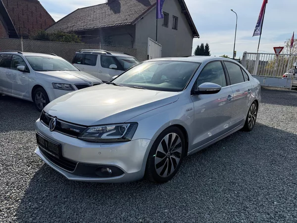 Volkswagen Jetta 1.4 TSI HYBRID DSG HIGHLINE - foto 3