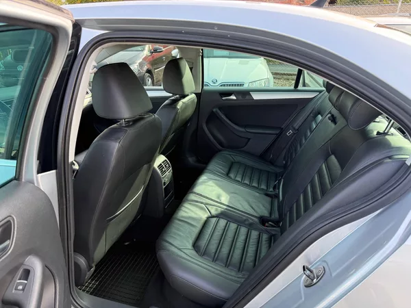 Volkswagen Jetta 1.4 TSI HYBRID DSG HIGHLINE - foto 9