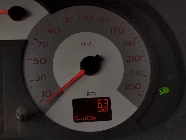 Renault Thalia 1,2 55Kw - foto 9