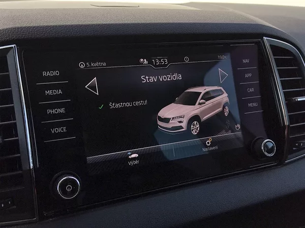 Škoda Karoq Style Dynamic 2,0 Tdi 110 Kw - foto 10
