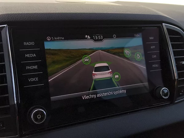 Škoda Karoq Style Dynamic 2,0 Tdi 110 Kw - foto 16
