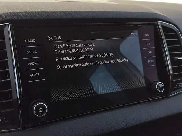Škoda Karoq Style Dynamic 2,0 Tdi 110 Kw - foto 9