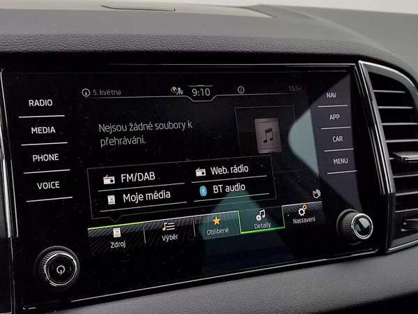 Škoda Karoq Ambition - Business 2,0 Tdi 85 - foto 15