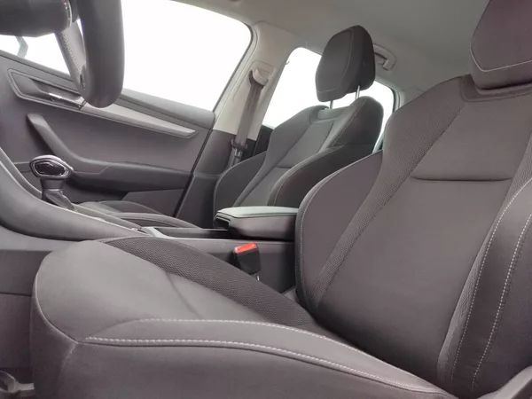 Škoda Karoq Ambition - Business 2,0 Tdi 85 - foto 24