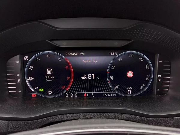 Škoda Karoq Ambition - Business 2,0 Tdi 85 - foto 7