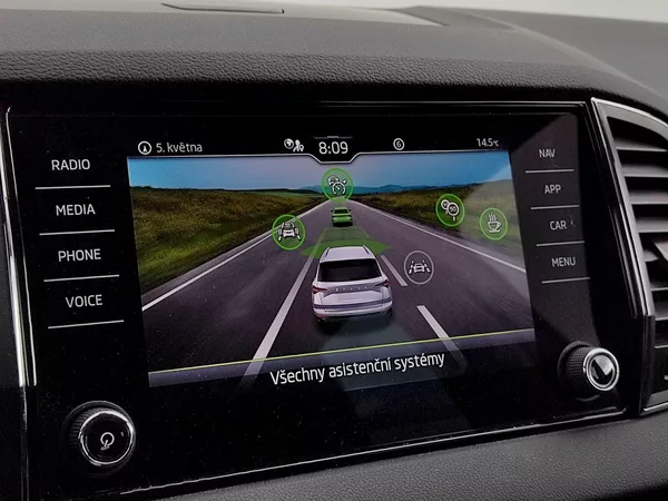 Škoda Karoq Ambition 1,5 Tsi DSG - foto 12