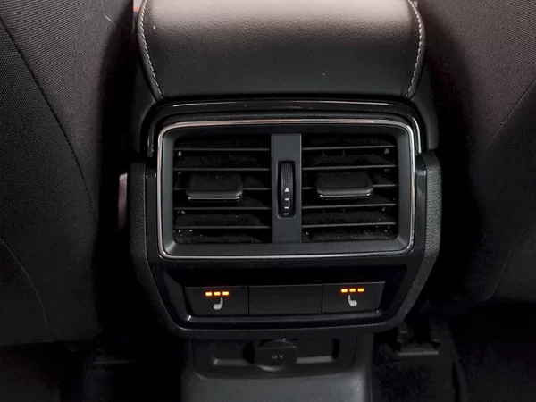 Škoda Karoq Ambition 1,5 Tsi DSG - foto 26