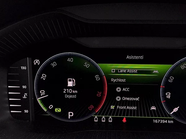 Škoda Karoq Ambition 1,5 Tsi DSG - foto 8