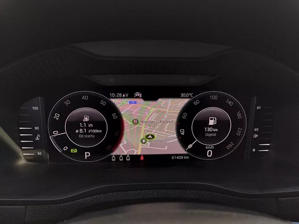 Škoda Karoq Style 1,5 Tsi 110 Kw DSG - foto 7