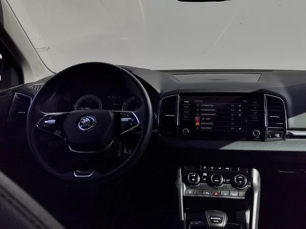 Škoda Karoq Executive 2,0 Tdi 110 Kw 4x4 D - foto 6