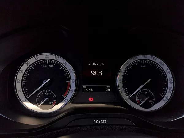 Škoda Karoq Executive 2,0 Tdi 110 Kw 4x4 D - foto 7