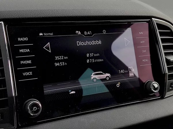 Škoda Karoq Style Plus 1,5 Tsi 110 Kw DSG - foto 12