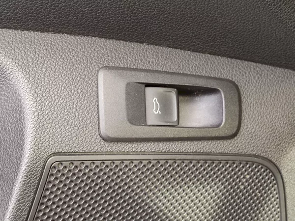 Škoda Karoq Style Plus 1,5 Tsi 110 Kw DSG - foto 26