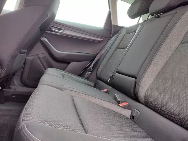 Škoda Karoq Style 2,0 Tdi 110 Kw 4x4 DSG - foto 28