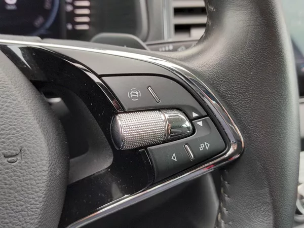 Škoda Karoq Style 2,0 Tdi 110 Kw 4x4 DSG - foto 32