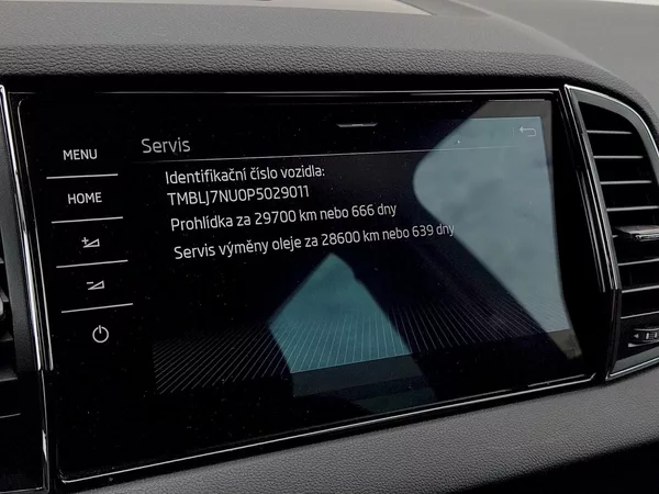 Škoda Karoq Style 2,0 Tdi 110 Kw 4x4 DSG - foto 9