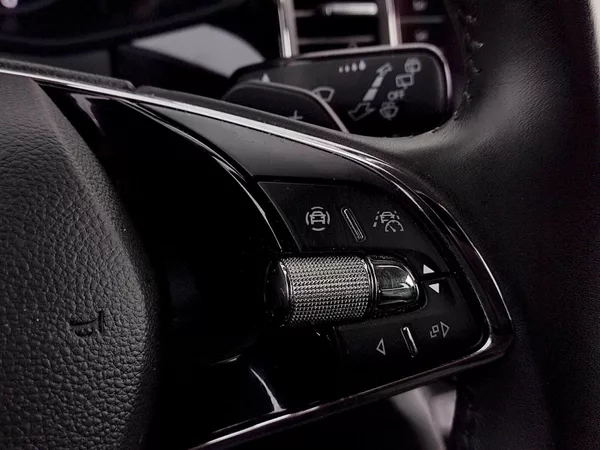 Škoda Kodiaq L&K 2,0 Tsi 140 Kw 4x4 DSg - foto 34