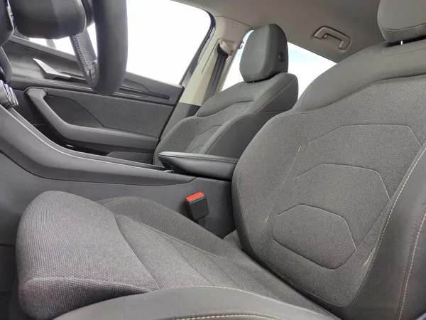 Škoda Kodiaq Selection 2,0 tdi 110 Kw DSG M - foto 23