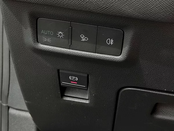 Škoda Kodiaq Selection 2,0 tdi 110 Kw DSG M - foto 28
