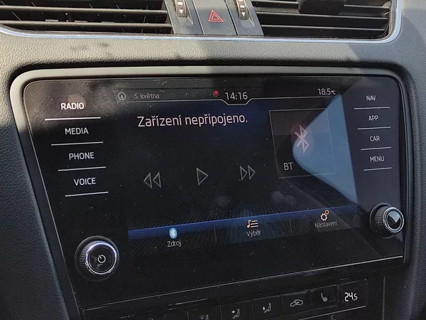 Škoda Octavia Style Extra 2,0 Tdi 110 Kw DSG - foto 10