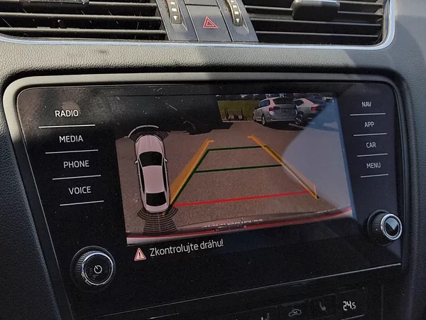 Škoda Octavia Style Extra 2,0 Tdi 110 Kw DSG - foto 17