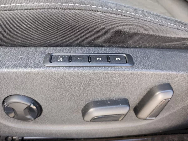 Škoda Octavia COMBI STYLE 2.0TDI 85kW 6°MP - foto 25